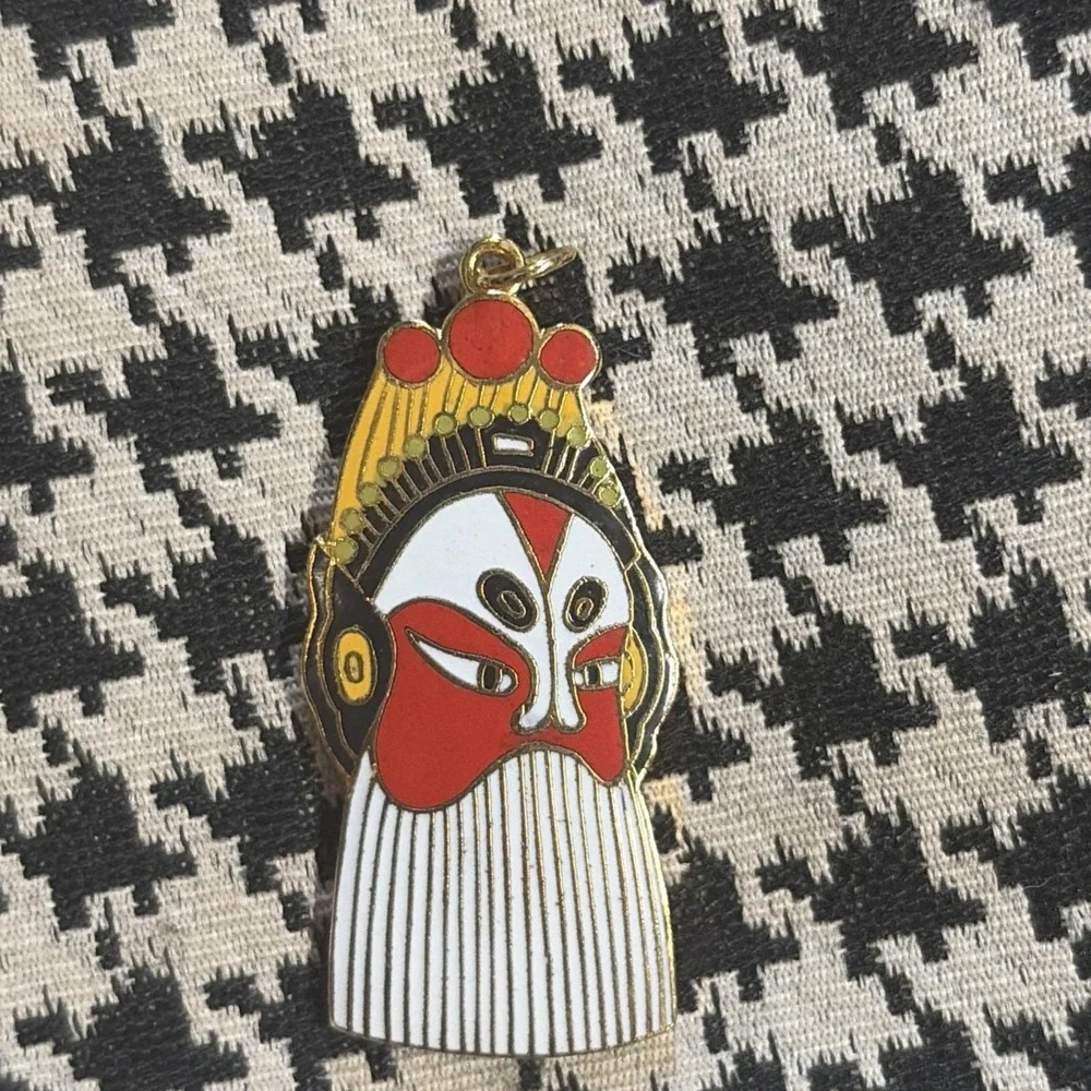 Vintage Chinese Beijing Opera Mask Enamel Pendant Gold Tone Bearded Character